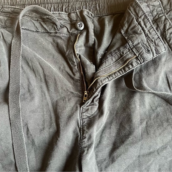 American Eagle Cargo Jogger Pants Women’s Size 14 Black Stretch Utility Pockets - Picture 7 of 10
